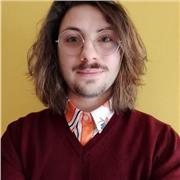 Insegnante di ripetizioni per ragazzi delle medie, per sostegno nei compiti e nello studio di qualsiasi materia